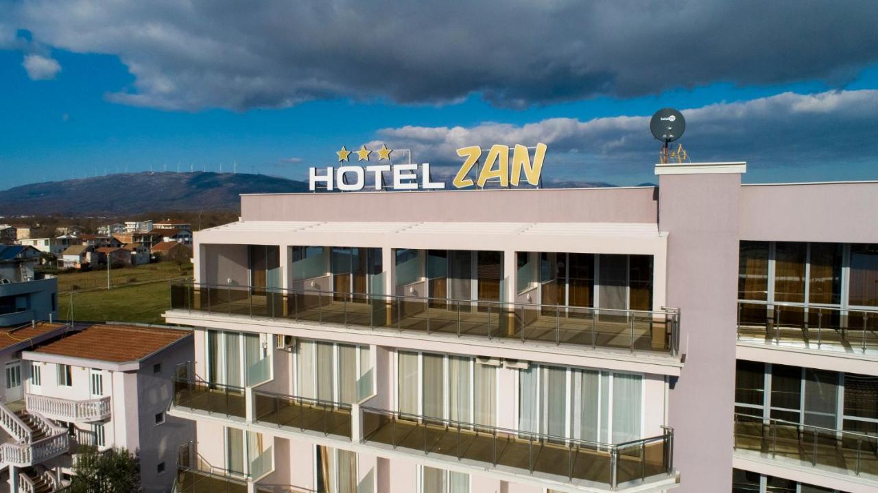 Hotel Zan Ulcinj Kültér fotó