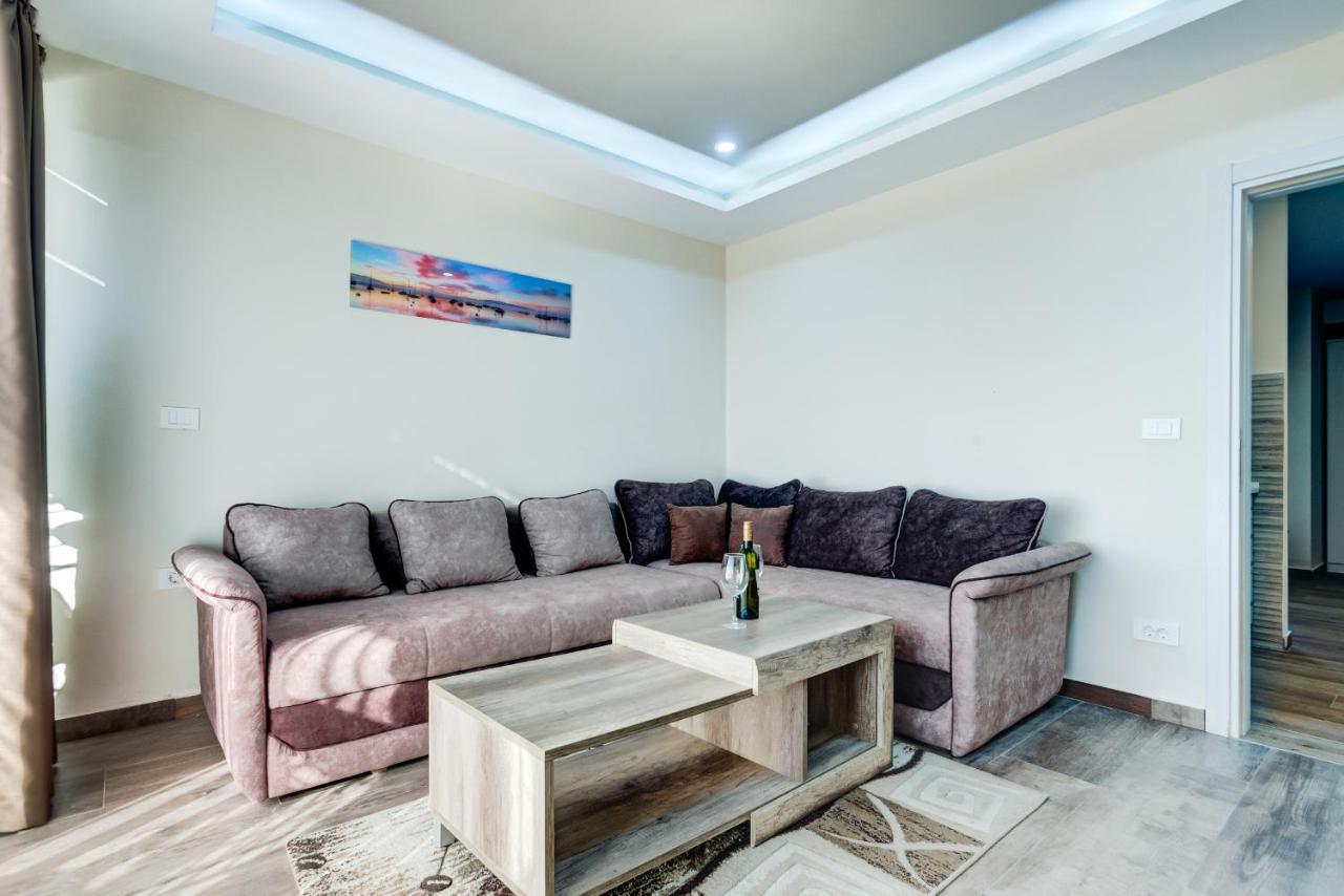 Hotel Zan Ulcinj Szoba fotó